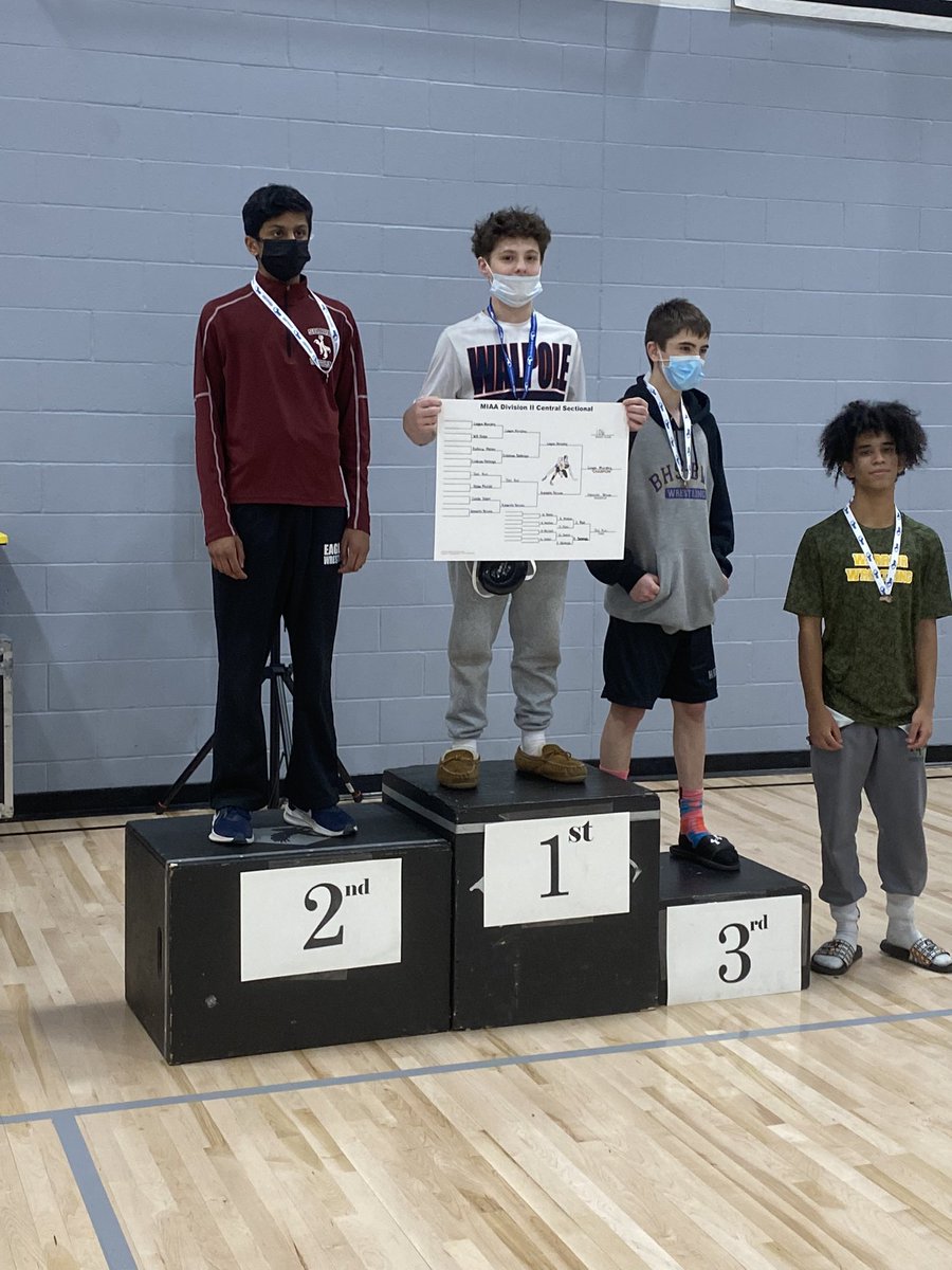 Congratulations to Freshman Logan Murphy. 2022 Sectional Champion. Great job