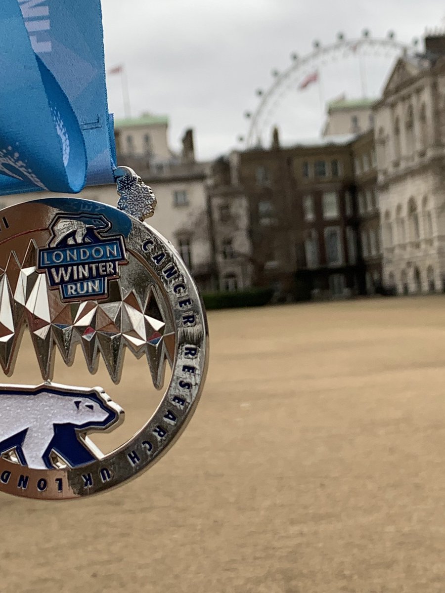 ADigitalWitch's tweet photo. #nhs1000mile @runners_blue #nhsactive 32.67 mile from me which isnβt great but was so busy with work and MSc teaching week. Included @WinterRunUK 10km today which I was rubbish at but I loved it https://t.co/UgYjGbTovj