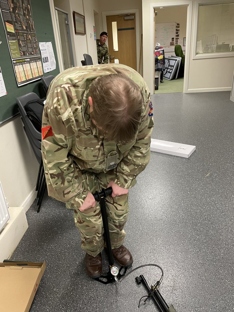 HSYEngagement's tweet photo. Busy weekend in E Coy, Basic Cadre to finish off the star level. They all loved getting on the range this weekend, 21 basic completed today. #WeAreCadets #WhatWeDo #armycadets #acf  @hsyacf1 @RFCAYH https://t.co/oOc7knT0PX