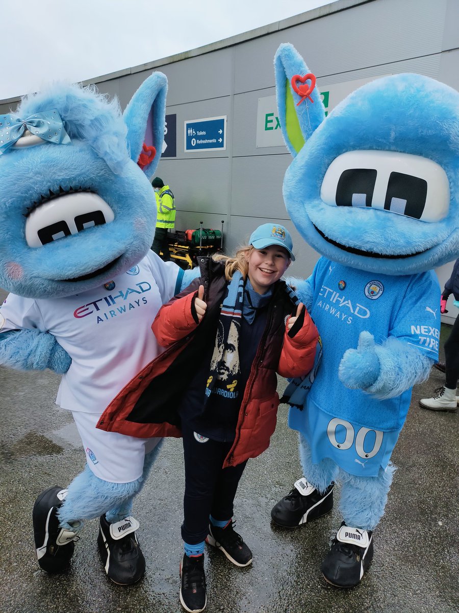 Archie M tweet media