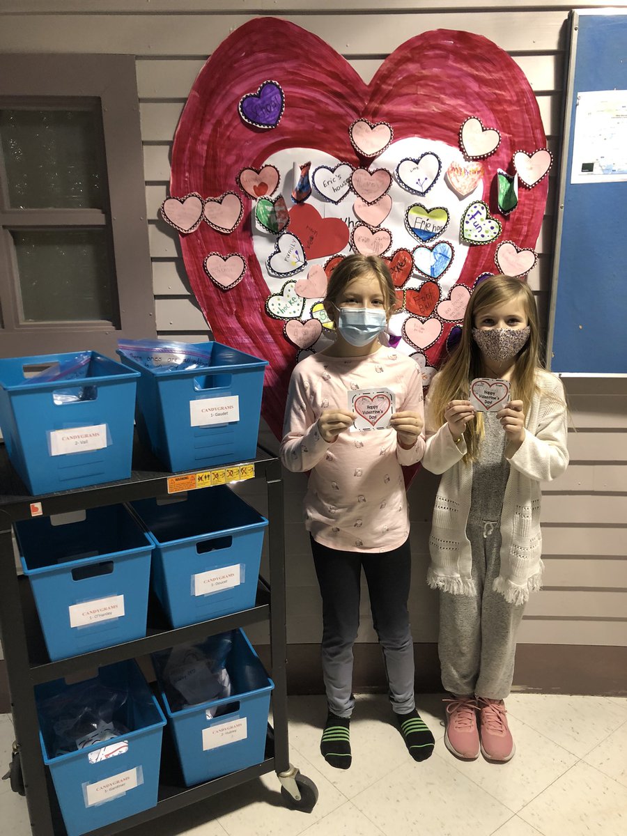 nmes_community's tweet photo. Students were thrilled to send and receive #candygrams this week #friendship https://t.co/8BonF1y88U