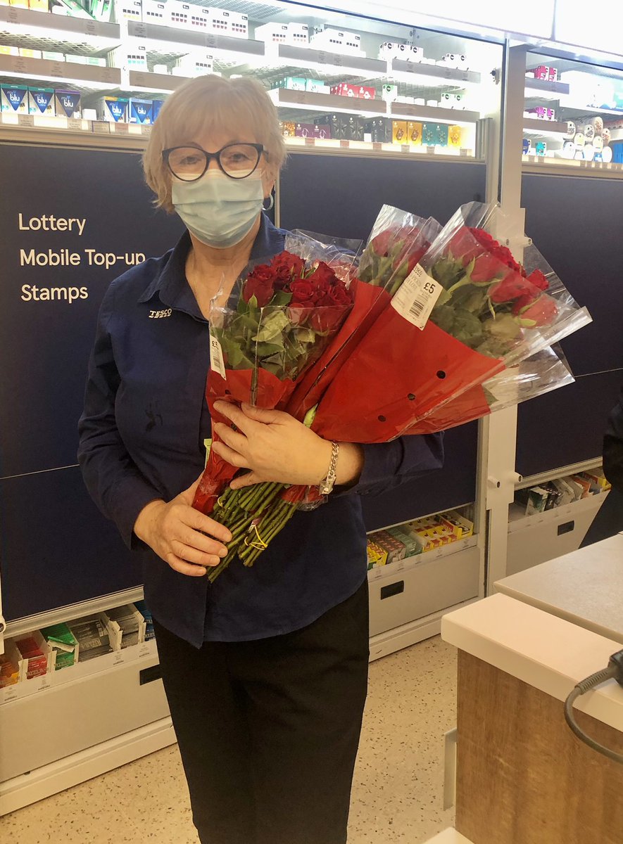 Thank you to @TescoExeVale for supplying the beautiful red roses for our 72 Valentine Gift Boxes, being delivered tomorrow!