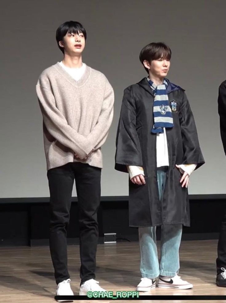 Kimloveni's tweet image. Les vengo a dejar esta foto

SON TAN LINDOS AAAAA
#YOUPROBLEM #MONSTAX
#THEDREAMING #몬스타엑스
@OfficialMonstaX