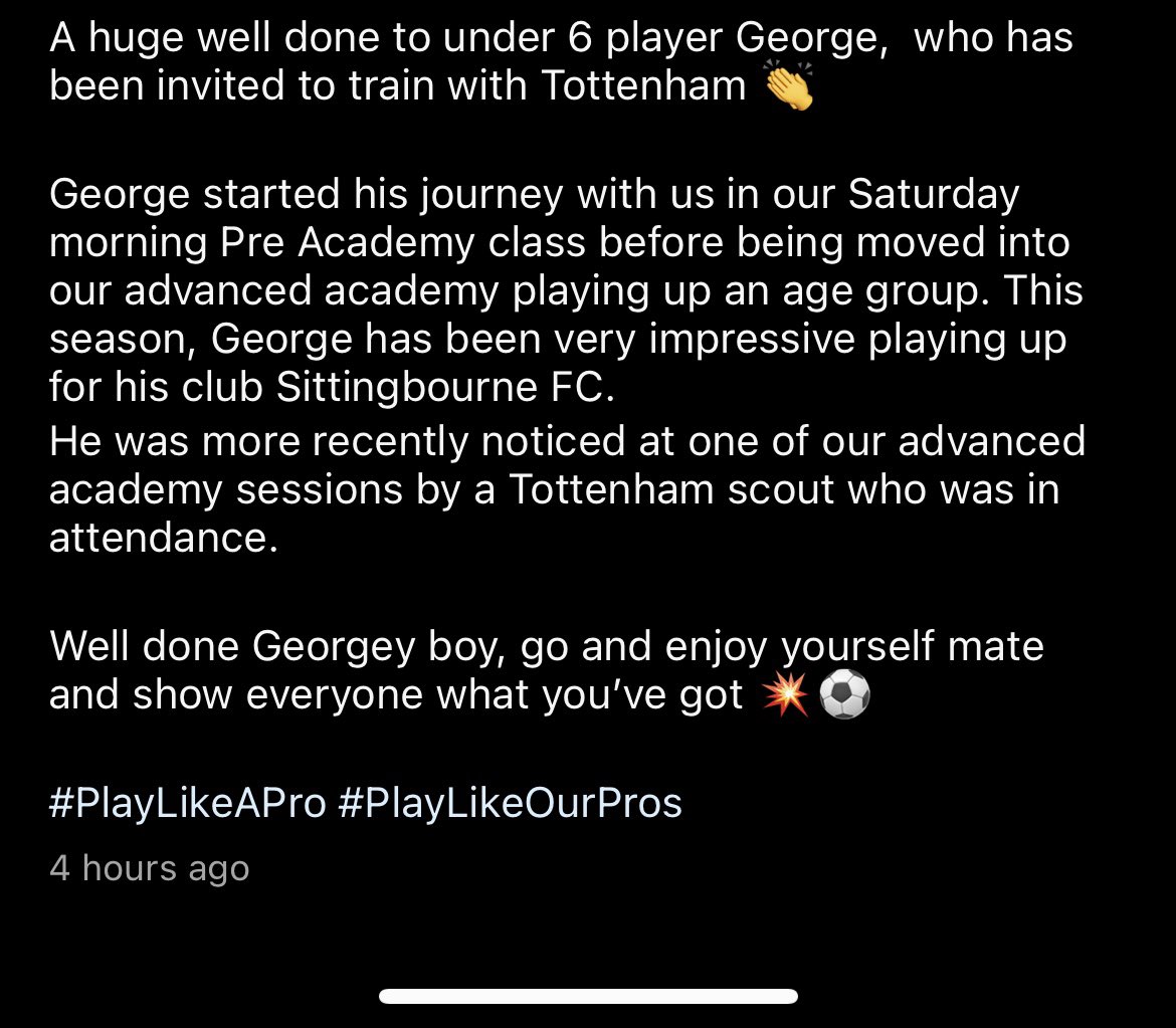 Scouting from a young age these days 👀.

Do it with a smile on your face. That’s all i ask 💪🏼⚽️!