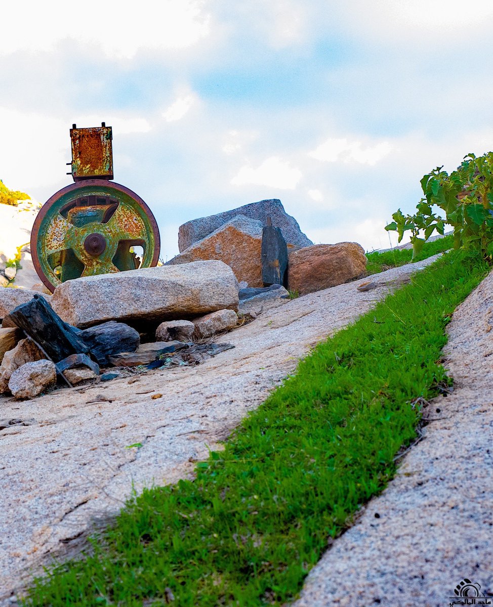 قرية أصفه بجبل بثرة بمركز القريع بني مالك ❤️

رتويت ولايك ان اعجبكم 🌺🌸