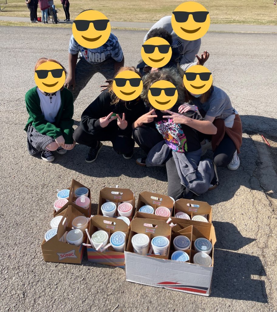 EJJonesmath's tweet photo. I want to give a huge shoutout to the @sonicdrivein on Temple Rd for preparing 50 slushies (individually labeled at that) for my 7th and 8th graders @BMSOwls last Thursday and Friday. Thank you for supporting our school and community! 

@DrJonesMason 
@SwihartSeth https://t.co/2unO9A7QMY