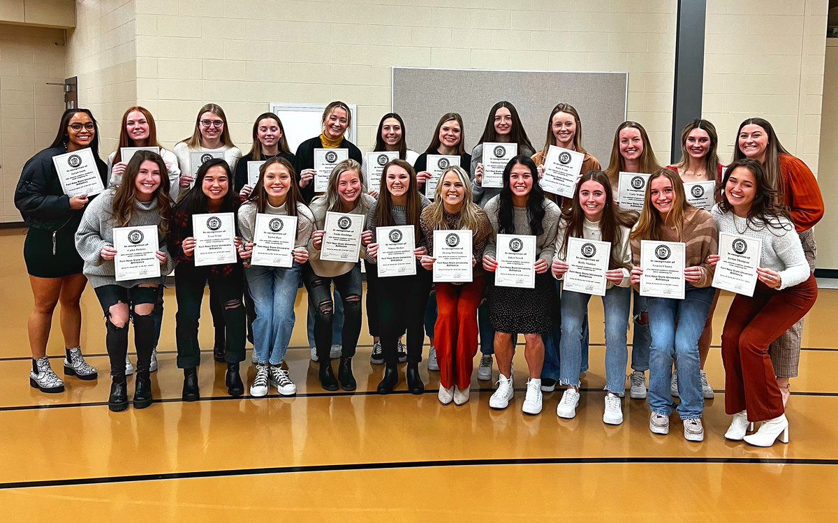 Congratulations to all the athletes who received the FHSU Atheltics Academic Excellence Award yesterday, including these fantastic ladies!🐯⚽️📚 #RollTiges #Purpose