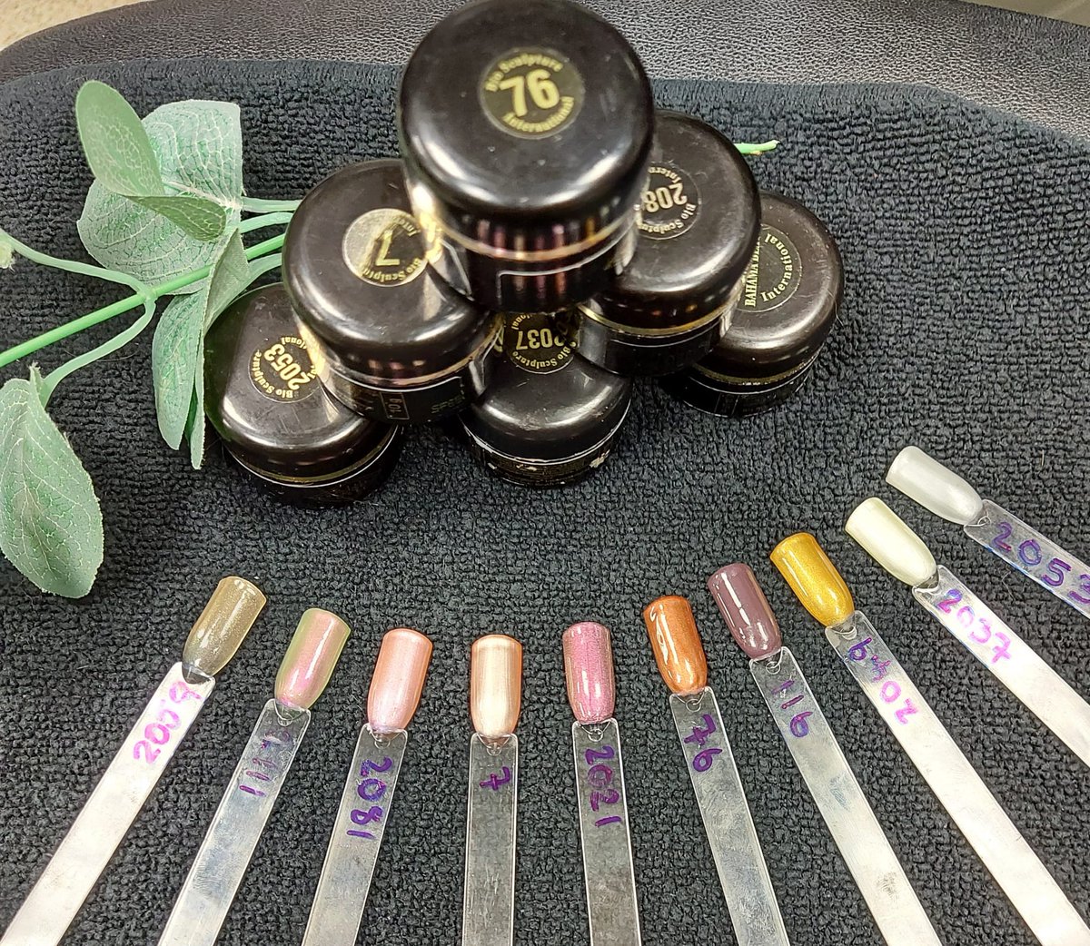 beyoutifulni's tweet photo. We adore these gorgeous new bio sculpture pastel colours! 🤍🧡💗🤎💛

Our bio sculpture treatments start from only £23, so get booked in now:
📞 028 9065 7565
📧 spoilyourself@beyoutifulni.com
➡️ DM

#beYOUtifulNI #Belfast #Salon #Hair #Beauty #HeyBeYOUtiful https://t.co/QNjuWnIo94