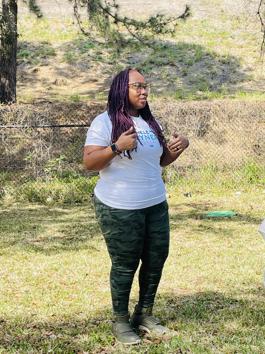 BiancaGoolsby's tweet photo. Over 80lbs gone and Iโm just getting started.
Current Status:
Shirt Size: L
Pants Size: 14-16
Starting Status:
Shirt Size: 2XL - 3XL
Pants Size: 24-26
When I said I was #TakingMyLifeBack, I meant that! https://t.co/Ys2bzpzJIZ