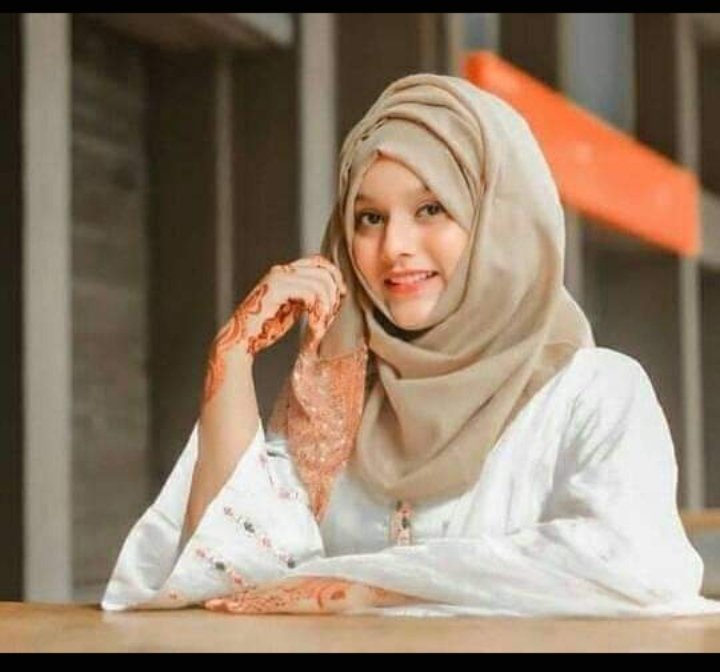 Dr_mahad_2010's tweet image. ALL INDIAN MUSLIMS WOMEN HAVE EQUAL RIGHT TO WEAR HIJAB OR ABAYA TO COVER THEIR BODY. 
#StopReligiousDiscrimination 
#free_Indian_Women