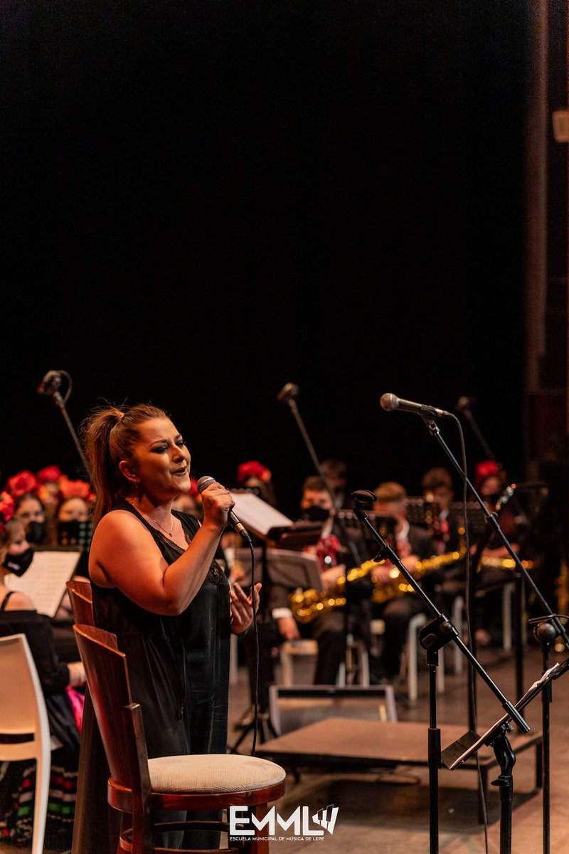 EMpalMusicaLepe's tweet photo. 🙏 MIL GRACIAS UNA VEZ MÁS!!! 

🎶🎻 Anoche, por 1a vez, tuvimos la ocasión de celebrar #SanValentín ❤ con todos vosotros y no podemos estar más contento con la acogida y el buen recibimiento que dais a todos nuestros proyectos.

Muchísimas gracias a todo el público asistente ‼️ https://t.co/W7Gr3Rx99O