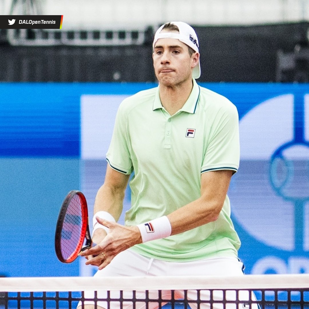 ESPNtenis's tweet photo. En #Dallas, Reilly Opelka y John Isner disputaron el tiebreak más largo en la historia del circuito ATP (24-22). 🤯

Entre ambos registraron un total de 60 aces, con 39 de ellos siendo para Opelka, quien ganó 7-6 y 7-6.

Las dos marcas son récord en partidos de dos sets. https://t.co/JHHsDWcDeL