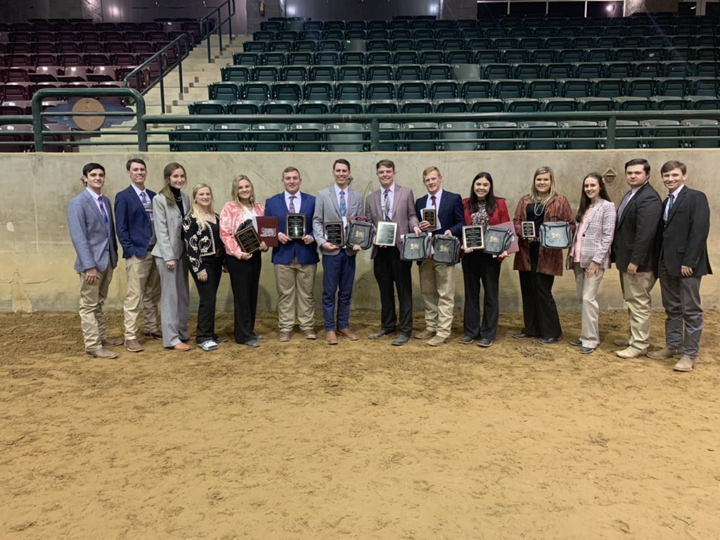 NOCLJT's tweet photo. Another awesome run for the NOC Livestock Judging Team in Jackson, MS today! The freshmen team won every division and had six garnish top 10 honors! It’s been a great weekend down south. https://t.co/z1s2b0Ys1u