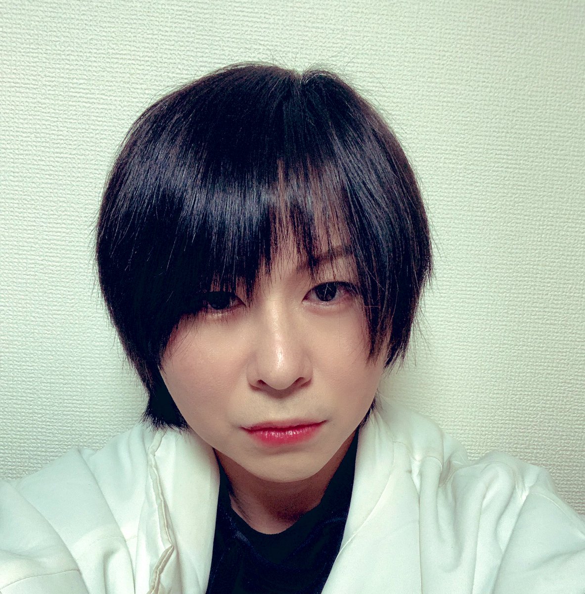 riuki_official's tweet photo. 髪伸びてきた✂️ https://t.co/x5F69sekyC
