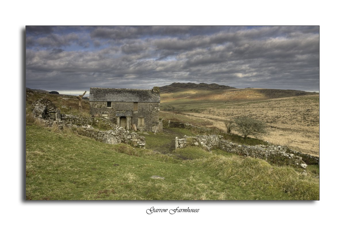 Nick_Udy's tweet photo. So I managed to get down to #Garrow #Farmhouse on #Bodmin #Moor the other weekend and what a place this is, unfortunately the weather was not to my liking so I came away with a few disappointing record pics, but that also means I'll be back again soon :) @beauty_cornwall https://t.co/KW2Ju4lnbD