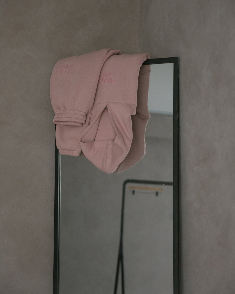 Future Self tweet media