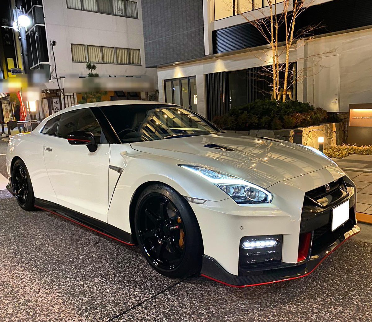 Nismo GT-R