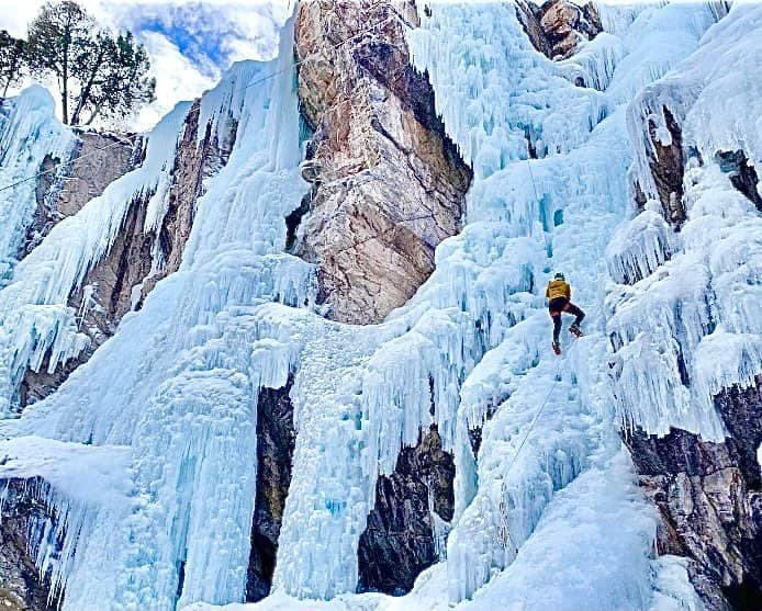 That’s me! 

Second time ice climbing. Nearly 50 (bday this week on Wednesday). More pics to come from our adventure on ice. @Backcountryexp @irisalpine_ @Petzl #WomenOutside #SanJuanMountians #Colorado #Home