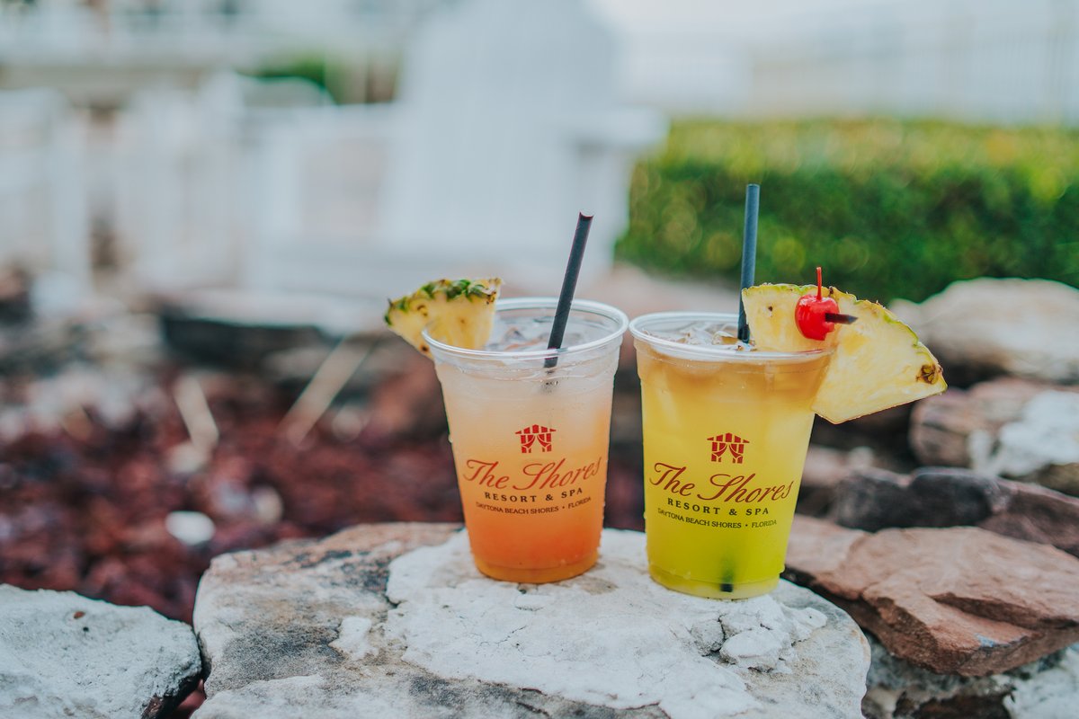 Cheers to life, cheers to the beach, cheers to being where we are today. 🥂 

Celebrate your happy moments here at The Shores Resort &amp; Spa. Book direct for the best rates: bit.ly/34sR1Ok

📸 Digital Wave Images