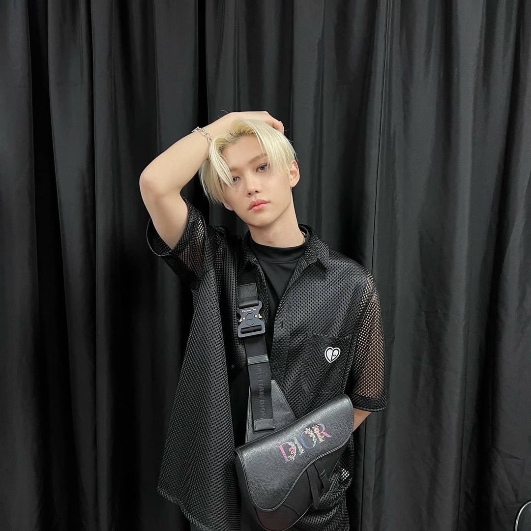 stayspedia_id's tweet photo. [IG] 220213 | @/realstraykids 

#Felix Instagram Update
“Stay Saranghae❤️ 
Aku merasakan kebahagiaan lagi setelah sekian lama 🥰
hingga kita bertemu lagi, mohon nantikan 🤍😍 
Kami harap kalian menyukainya😉
#lovestay #straykids #Haengboki #Yongbok #felix”

#Stayspedia 🐿 https://t.co/Jk98KBL1SJ