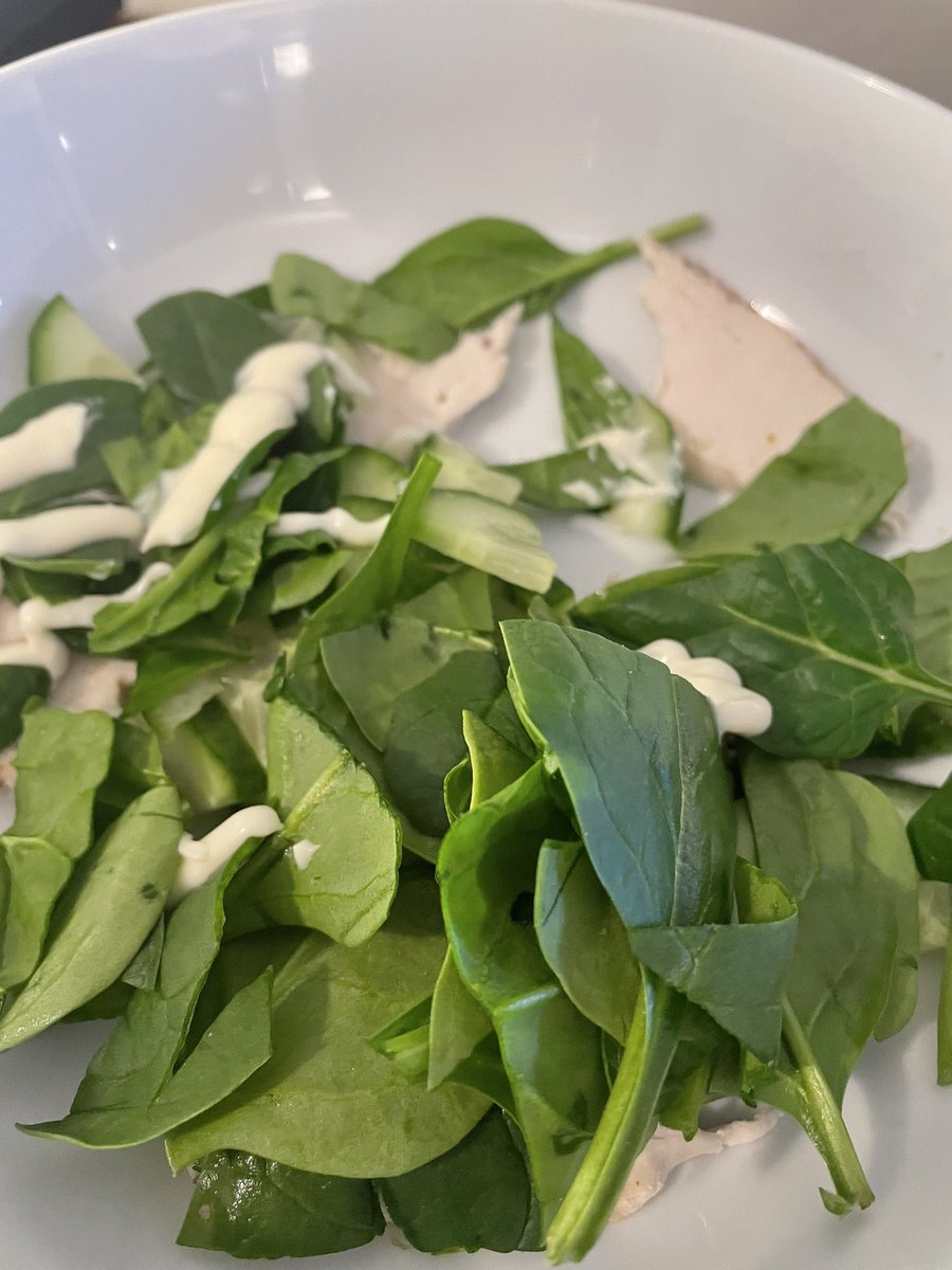 JoanneGatesie13's tweet photo. Day 1 of healthier living, lunch 😍 #holidaybody #mentalhealth https://t.co/knPdwtnjQ6
