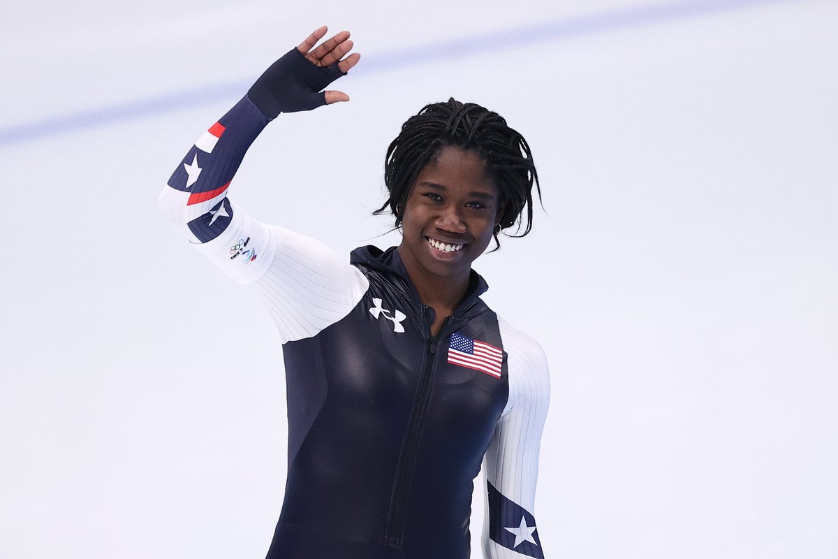 peacock's tweet photo. The first Black woman to medal in speed skating at the #WinterOlympics...and she's bringing home the gold! 

Give it up for Erin Jackson 🥇 https://t.co/Q8W7hhmmFk