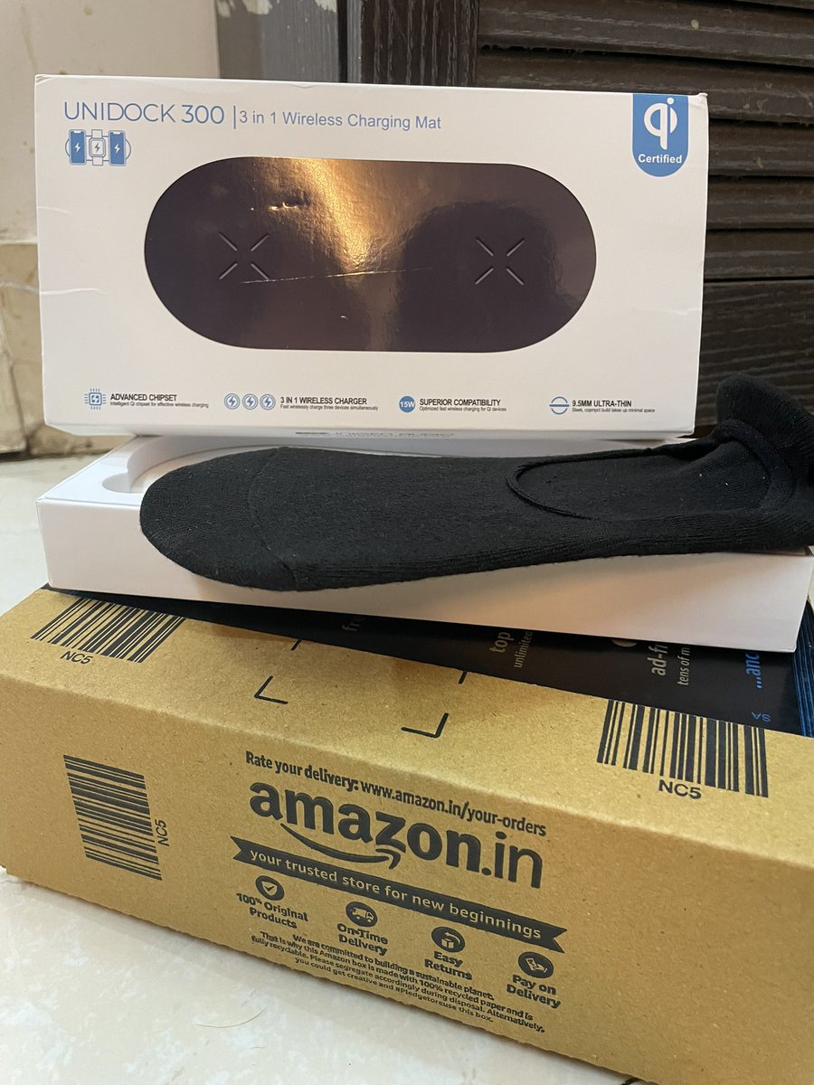 Triptithakurb's tweet photo. Instead of a charging mat(2,500/-rs) I received a pair of socks. Kudos @amazon for cheating your customers. @Flipkart @snapdeal following your footsteps. Appario retail pvt ltd. seller https://t.co/uKpYz6fx55