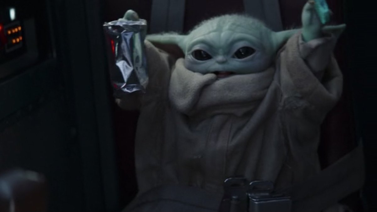 spoiler4you's tweet photo. grogu loves family travel time https://t.co/z2MzpQFGxN