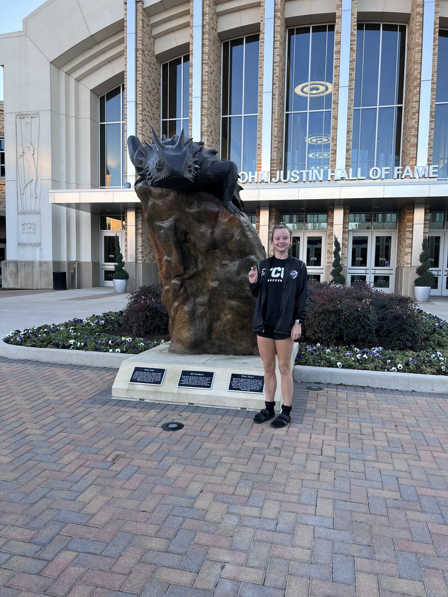 Had an amazing time at the TCU soccer ID camp this weekend with my teammate! It was nice to meet coaching staff and getting to play with a talented group of players! 🟣⚪️ <a href="/TCUSoccer/">TCU Soccer</a> <a href="/DKSC06_ECNL_RL/">DKSC06_ECNL-RL</a> <a href="/CHHS_LPSoccer/">Colleyville Heritage High School |🐾</a>