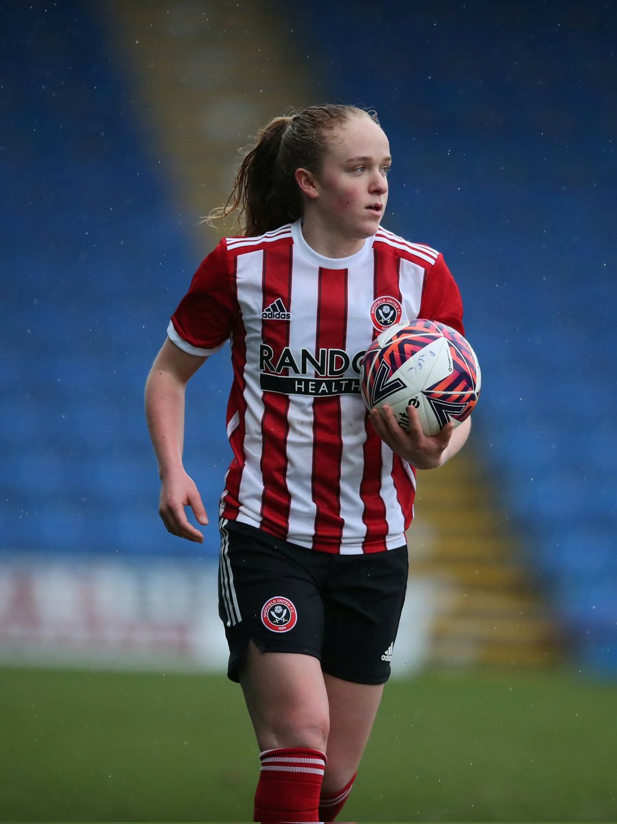 Officially a Blade 👏

⚔ <a href="/laramillerxo/">Lara Miller</a> ⚔