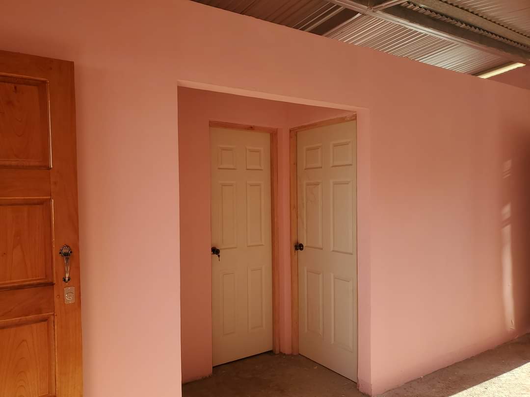 Gobierno municipal del FSLN de la Libertad Chontales junto a protagonistas dieron por inaugurada las primeras viviendas dignas, de 50 que se estarán construyendo en el lote de terreno Bismarck Martinez.
#Nicaragua 
#AmorQueTodoVence