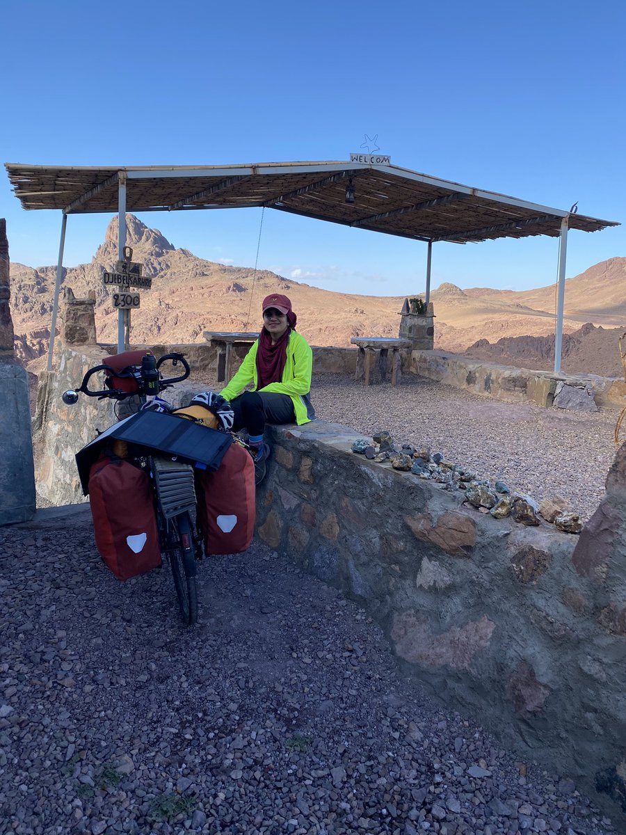 Meghyem0ut's tweet photo. Tizi N’Tazezert 2300 m ✅ #Saghro https://t.co/YuYJ1BXXva