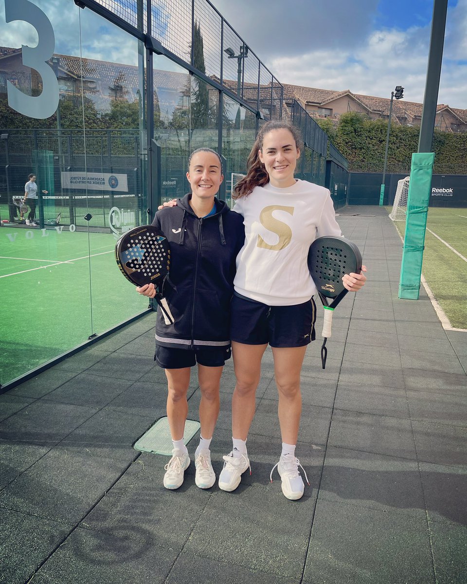 ▶️ #wptmiamiopen🇺🇸 #worldpadeltour 

🔄 Loading

🦾Entrenando con la Compi @sandrabellverf 
A tope!!!

#padeltime #padeladdict #padelfeminino #padelinstagram #padelitaliano #instapadel #slazenger #slazengerpadel #padeltraining #fotopadel #entrenamiento #caruorsi