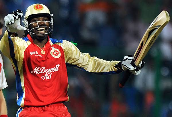 LoyalSachinFan's tweet photo. End of an IPL era https://t.co/EdKMGcsqF8