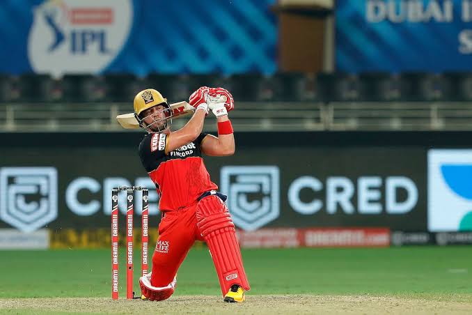 LoyalSachinFan's tweet photo. End of an IPL era https://t.co/EdKMGcsqF8