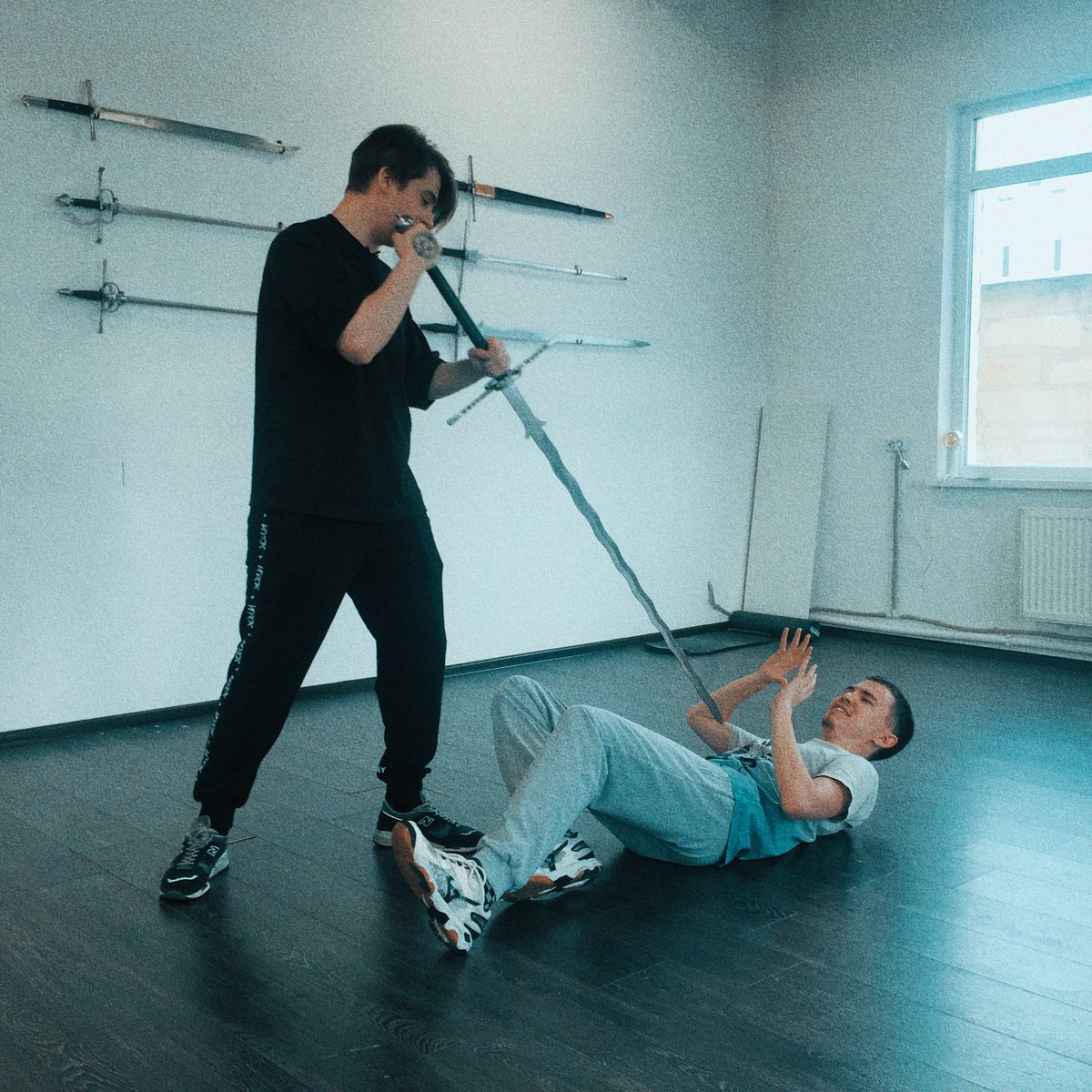 👀 Ваши предположения, за что <a href="/Fnggshka/">Artsiom Barshak</a> так с <a href="/7inmyhouse/">Дима NotInMyHouse</a>?