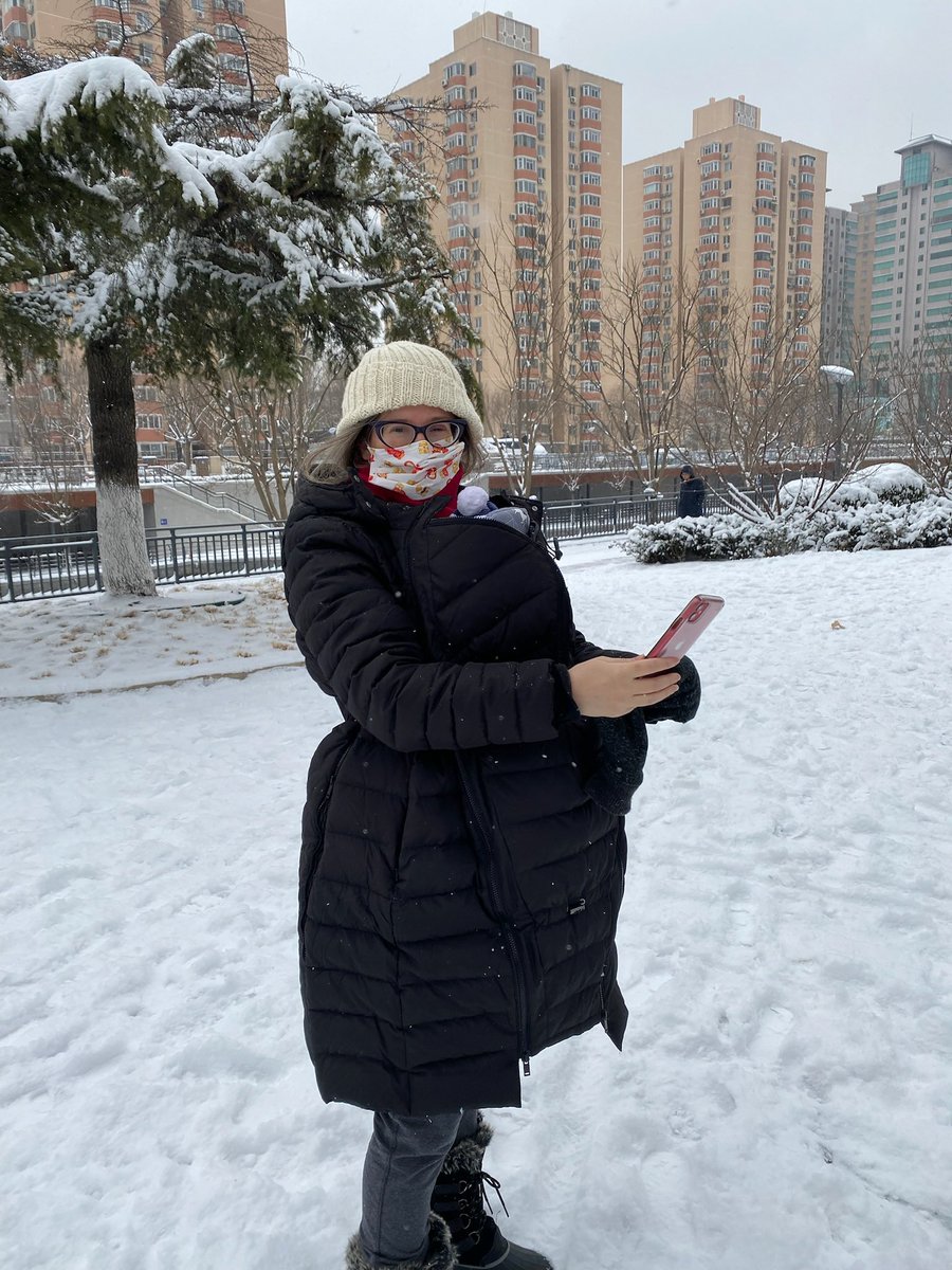 cedarwrites's tweet photo. There’s a baby in there somewhere 👶❄️🥰 https://t.co/mDB75fSE8j