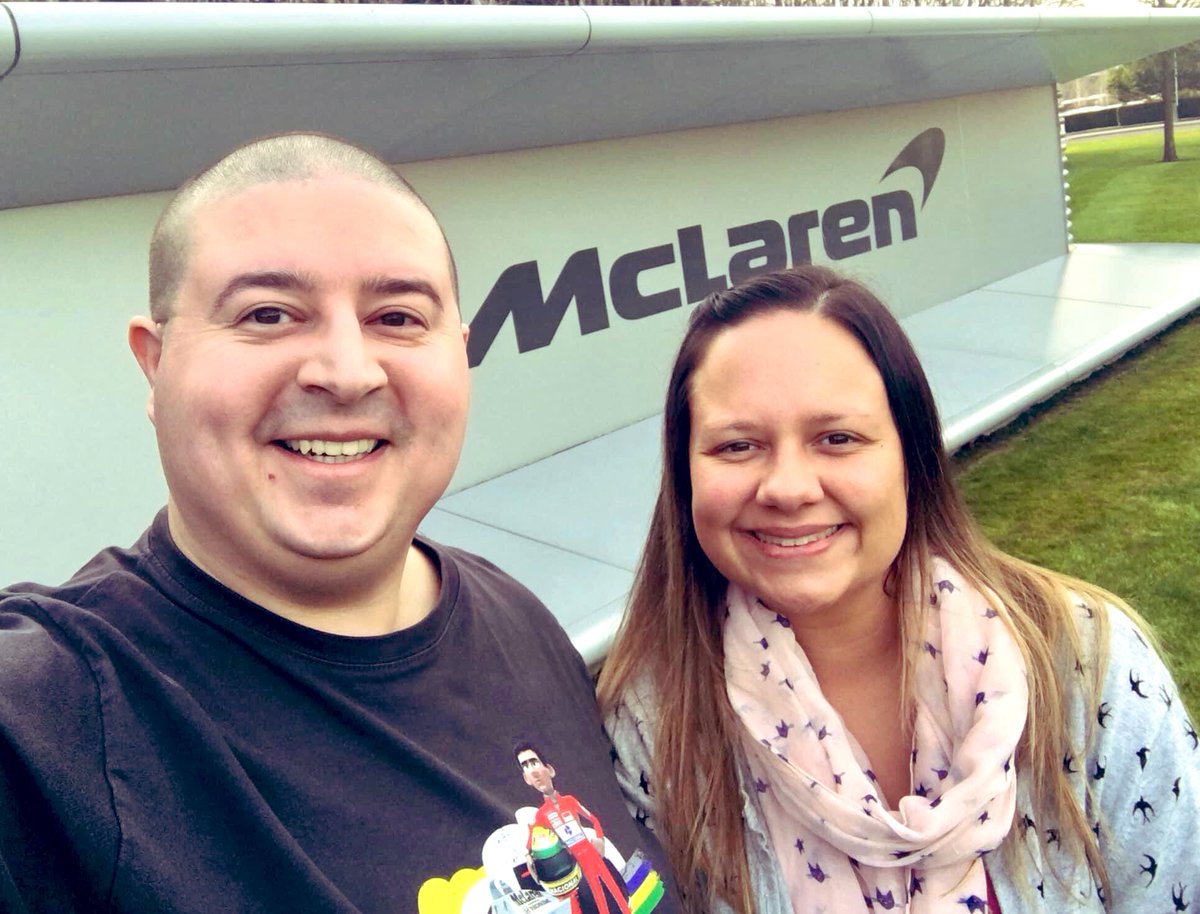 SimonGBrooks's tweet photo. A @McLarenF1 sign selfie in 2️⃣0️⃣1️⃣9️⃣ on our way to @HiltonHonors Woking for the #MCL34 launch. Little did we know we’d get to see the car before anyone else with other fans! #FansLikeNoOther https://t.co/bYdBPxnF2K