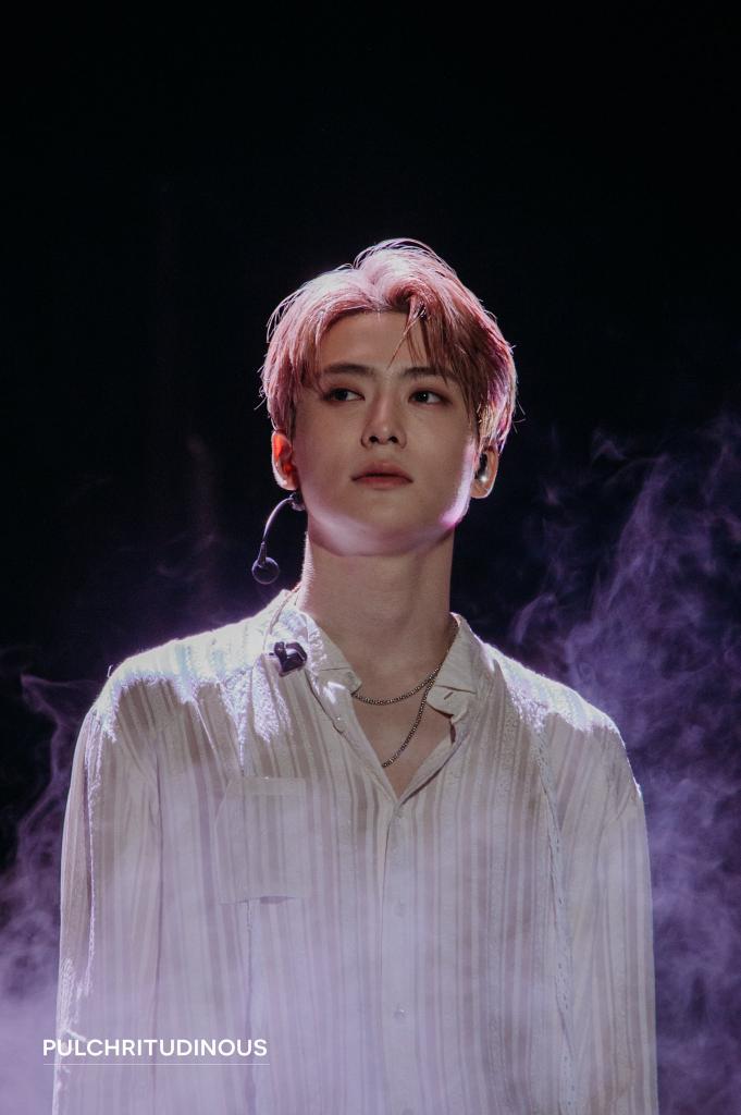 bubuzen1795's tweet photo. Selamat Ulang Tahun bang Jamal🎂🥳 Wish U always healthy n happy 🤗 jan lupa live besok bang, d tungguin sijeuni 💚🤏🏻😁
#우리_축하할게_있어_재현날 #JAEHYUN #HAPPYJAEHYUNDAY #ValentinesDay2022 #EveryValentineWithJaehyun #태일_스타라이트_6시_두두등장 #OurStarlightMoonTaeil https://t.co/sG8ridrtMu