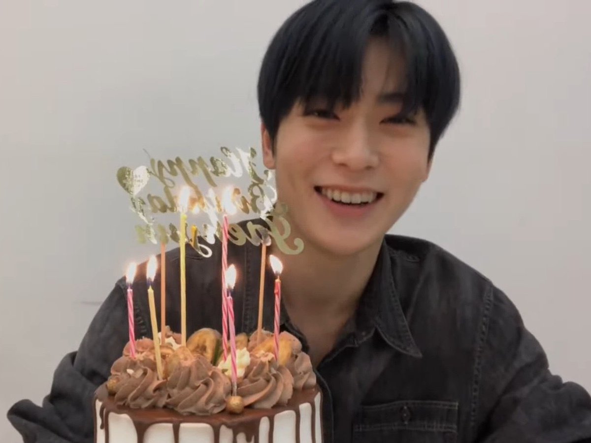 201zcart's tweet photo. #JAEHYUN day giveaway! 🌷💗 

2 winners of php 100 😁 

— rt like mbf ! (ifb bns acc) 
— reply tags for jaehyun
— ends after his bday live tom (hoping 😭) 

HAPPY BIRTHDAY JAEHYUN!
#HAPPYJAEHYUNDAY
#EveryValentineWithJaehyun
#우리_축하할게_있어_재현날
#재현날_재잘재잘_축하하자요 https://t.co/weDeNNnWyB