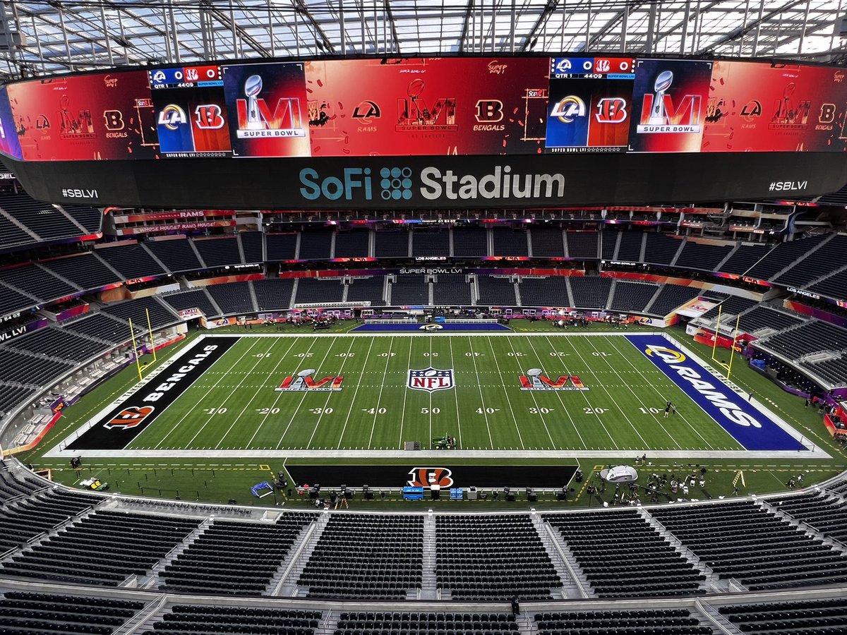 NFL's tweet photo. Good morning. #SBLVI https://t.co/9aKxHJPuYh