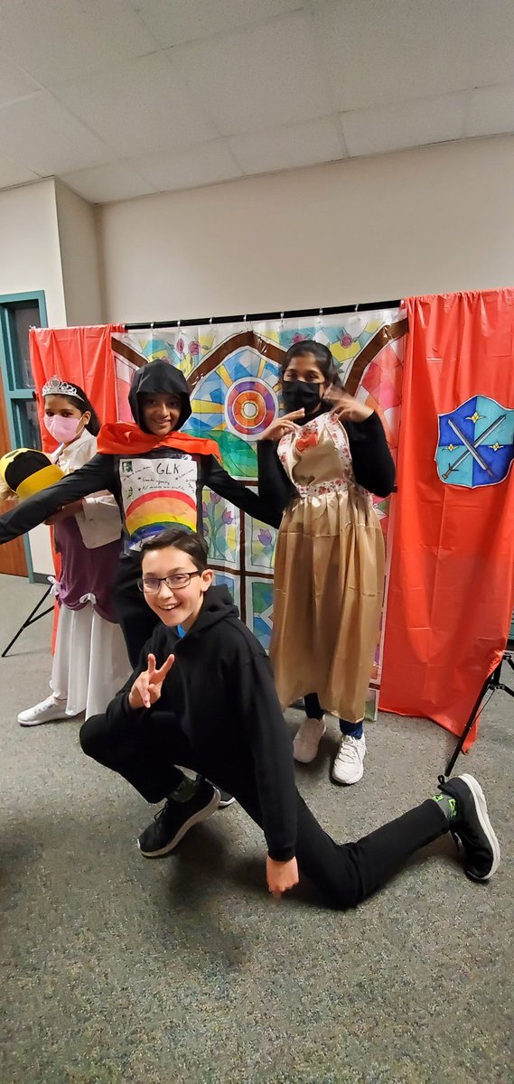 Special congratulations to Team "Jester Jaguars" for placing 3rd place in the Find Arts challenge at the tournament! 💜 🐾 <a href="/MJEjags/">Jenks Elementary</a> <a href="/MJE3rdGrade/">MJE 3rd Grade</a> <a href="/MJE4thGrade/">MJE Fourth Grade</a> <a href="/MJEFifthGrade/">MJE Fifth Grade</a> #MJEjags #destinationimagination