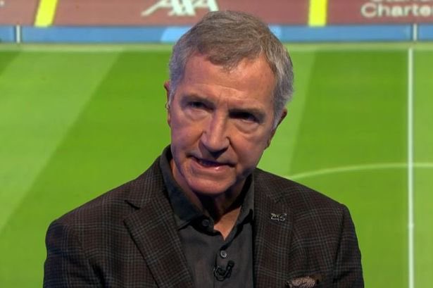 jakaban's tweet photo. Fair play to Graeme Souness slating zouma #wwfc https://t.co/ewVjtAwEAy