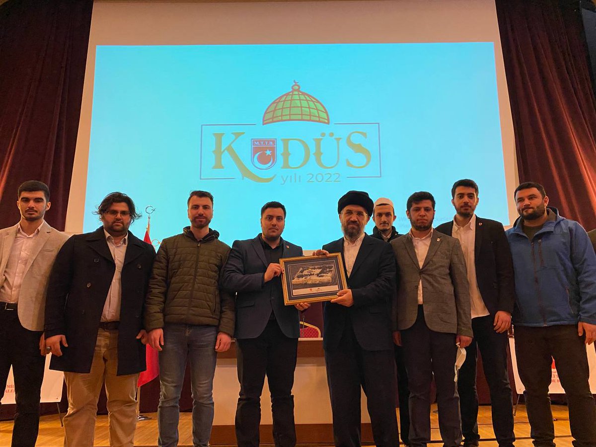 İlahiyatçı - Yazar Sayın İhsan ŞENOCAK'ın (<a href="/ihsansenocak/">ihsansenocak</a>) konuşmacı olarak katıldığı 'Dirilişin ve Direnişin Sembolü Kudüs' Konferansı MTTB Genel Merkezi'nde Gerçekleştirildi.