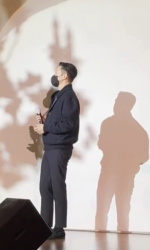 Ellhoonie's tweet photo. changsub, even your shadow is perfect..
#비투비 #BTOB
#Be_Together
#Intro_발자취
#노래_The_Song
#봄이_피어나
#우리 (#Be_Together)
#My_Way
#Whiskey
#Interlude_Re
#Lonely
#춤 (#Dance_With_Me)
#Higher
#Thank_You
#흘려보내
#Outro_Encore https://t.co/ynqqsf1FrI