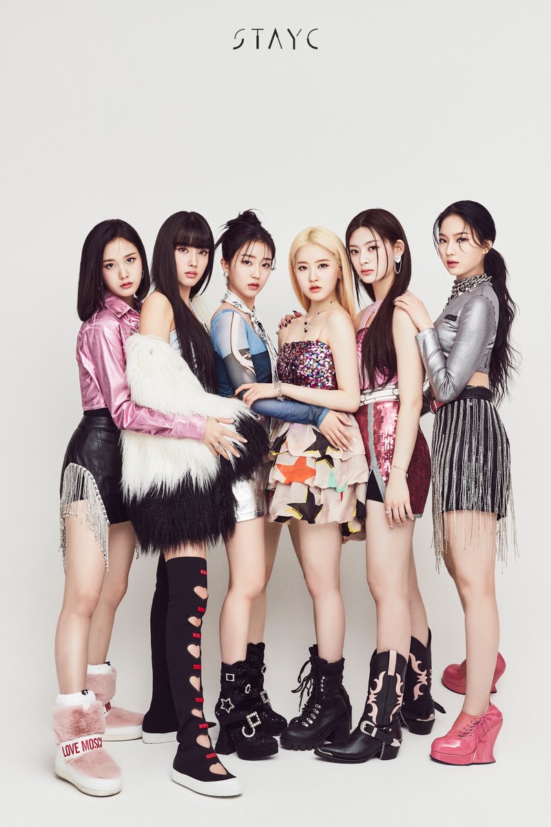STAYCFL_'s tweet photo. STAYC(스테이씨) 
 
The 2nd Mini Album
[https://t.co/2GY0HjbUU2] 
Concept Photos @coffevhs_ @glitterclitterz
@kiyotient @KYOTOC0RE
🎧 2022.02.21 MON 6PM (KST) https://t.co/6gHaKkW4BI