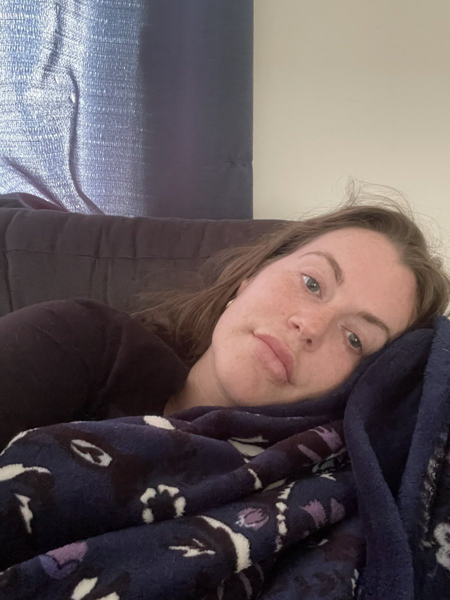 KayHillFashion's tweet photo. Who wants to take care of me 😩
I’m the biggest baby when it comes to not feeling good. I got my blankie all cozied on the couch. I’m going to attempt to eat but I have no appetite at all. Hope I feel better after I get some food in my system 😊 #kaynofeelgood #bringmesnacks https://t.co/891SLoTfej