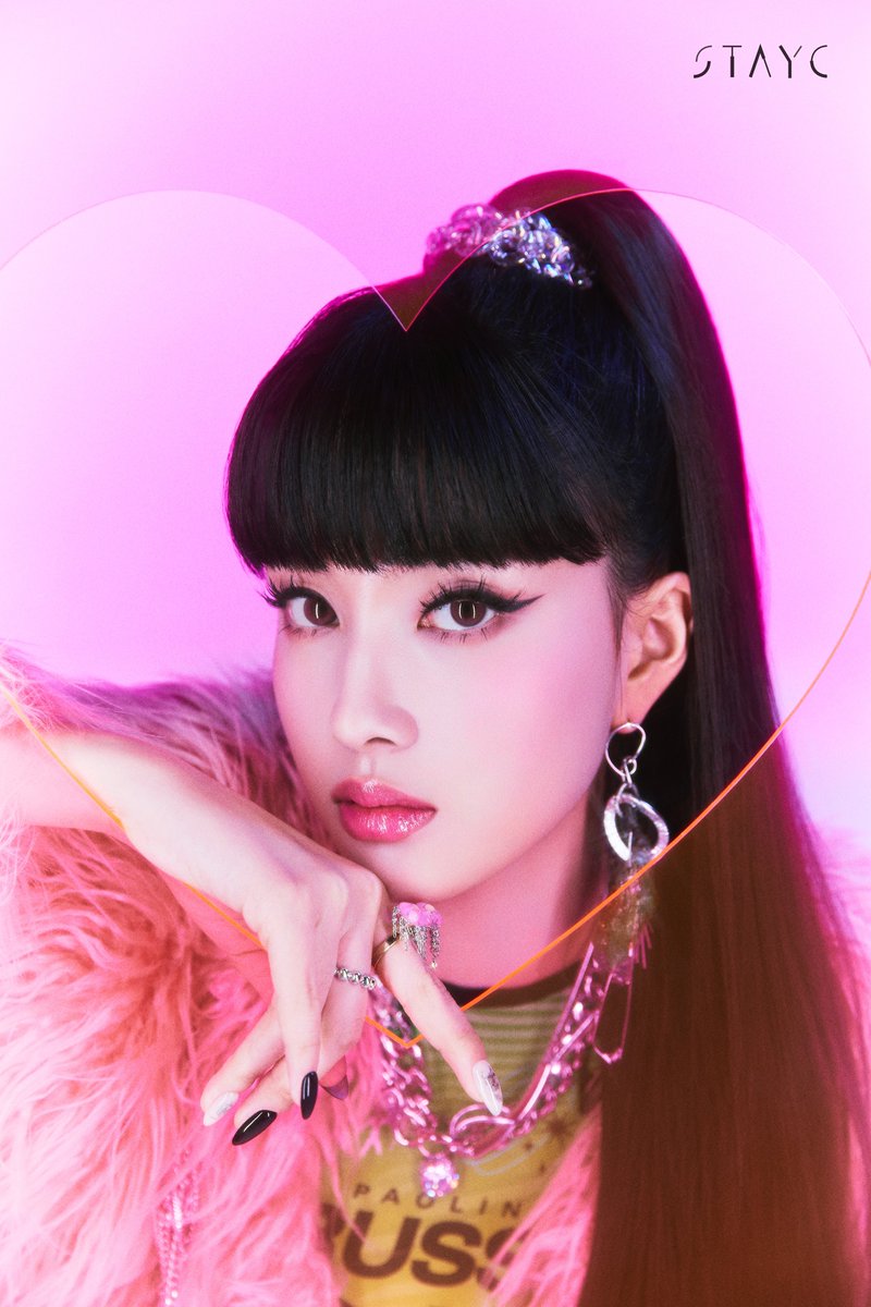 STAYCFL_'s tweet photo. STAYC(스테이씨) 
 
The 2nd Mini Album
[https://t.co/2GY0HjbUU2] 
Concept Photo YOON 

🎧 2022.02.21 MON 6PM (KST) https://t.co/61fUXvyRfm