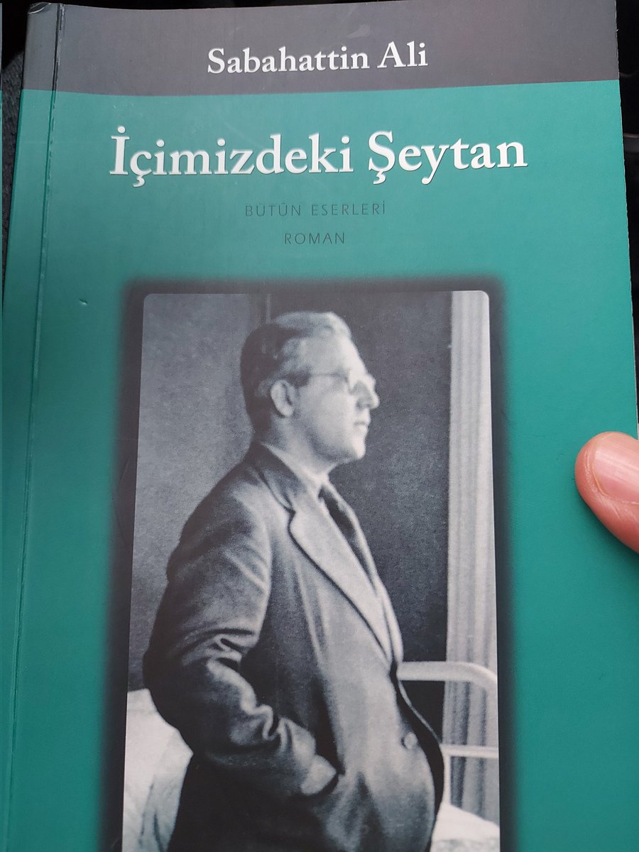 "Bir insanı kendisi kadar, kendi düşünceleri, dertleri, korkuları ve noksanları kadar ne meşgul edebilirdi ?"