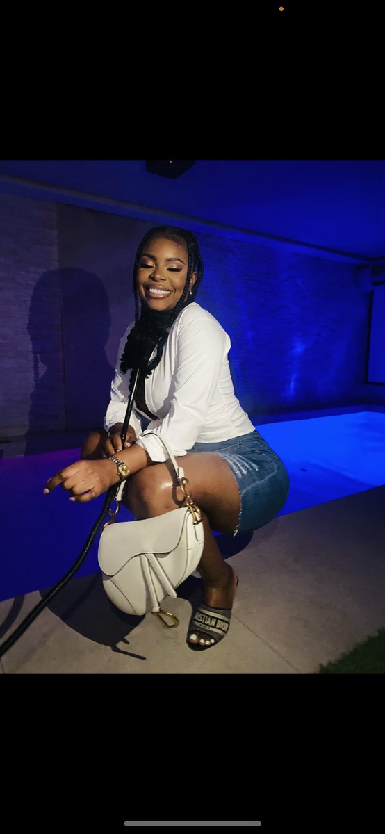 Don’t let life change who you are. Smiling like this all year long 🥰😘🎉💃🏽💯